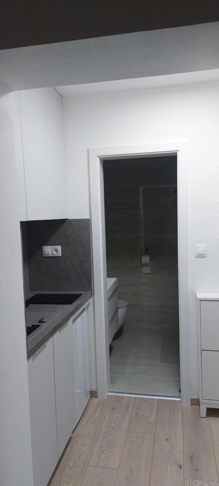 Hotel Privat Julia Vrbov Esterno foto